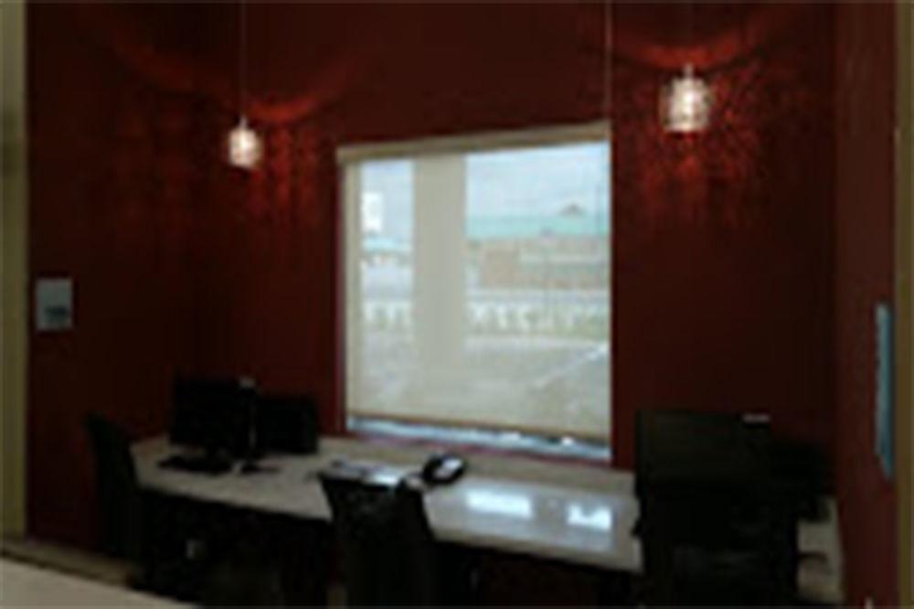 Holiday Inn Express & Suites Lantana By Ihg Esterno foto